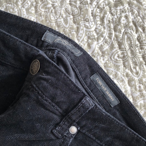 Corduroy - Picture 2 of 4